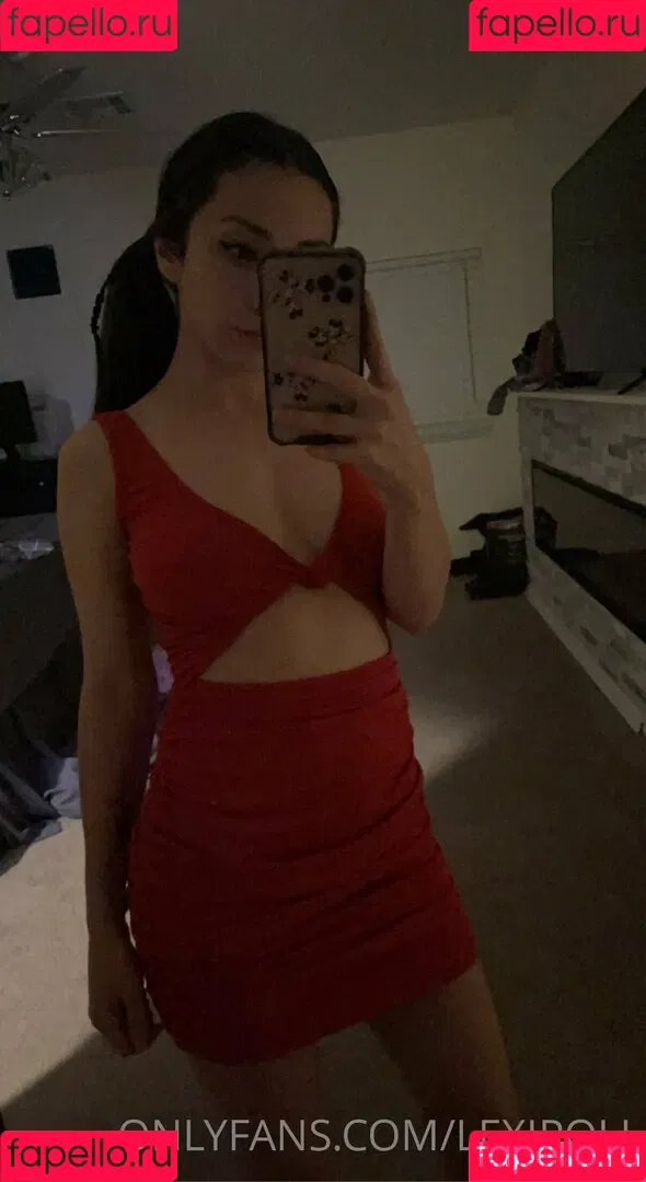 Lexi Poll ASMR Onlyfans Photo Gallery 