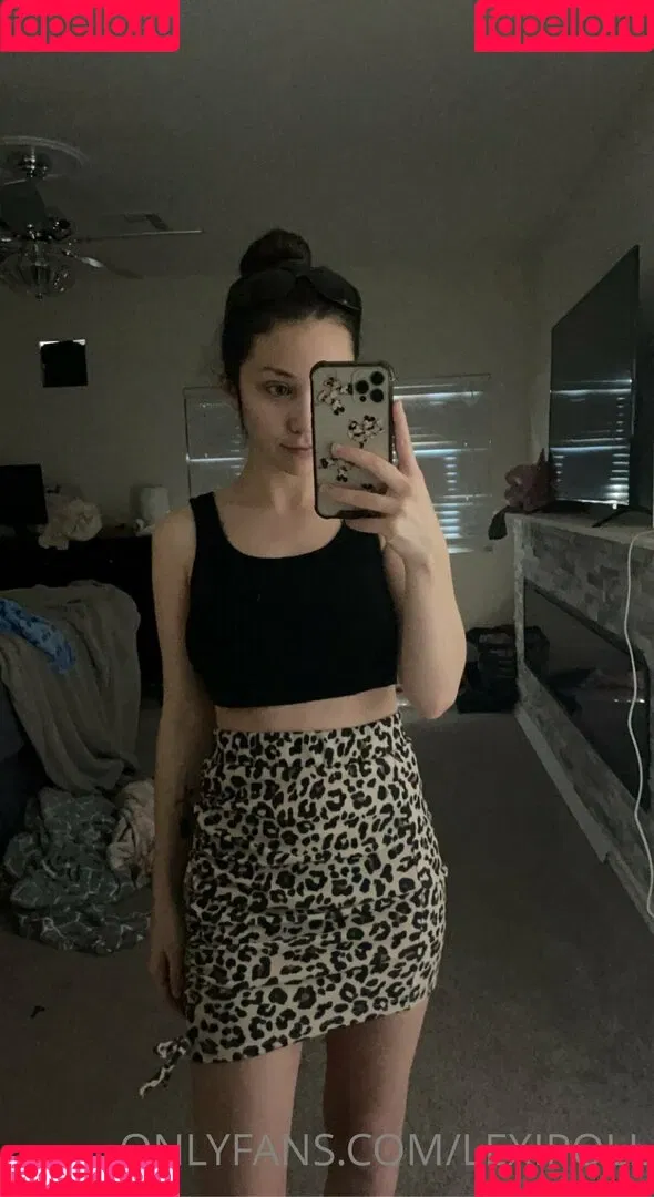 Lexi Poll ASMR Onlyfans Photo Gallery 