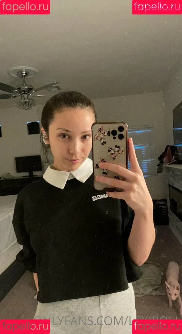 Lexi Poll ASMR Onlyfans Photo Gallery 