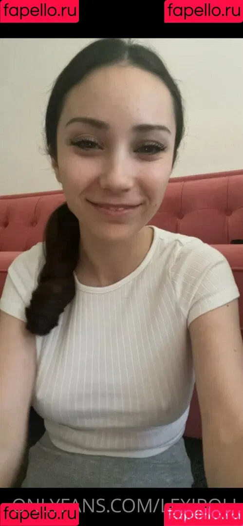 Lexi Poll ASMR Onlyfans Photo Gallery 