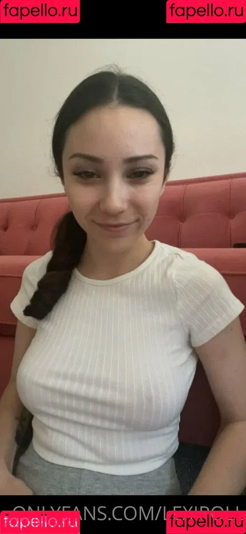 Lexi Poll ASMR Onlyfans Photo Gallery 