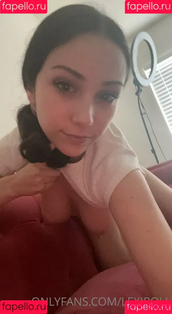Lexi Poll ASMR Onlyfans Photo Gallery 