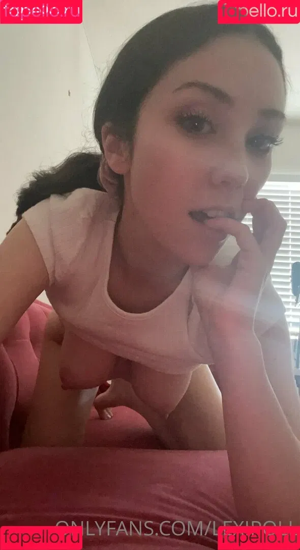 Lexi Poll ASMR Onlyfans Photo Gallery 