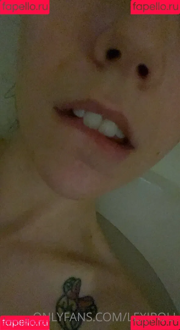 Lexi Poll ASMR Onlyfans Photo Gallery 
