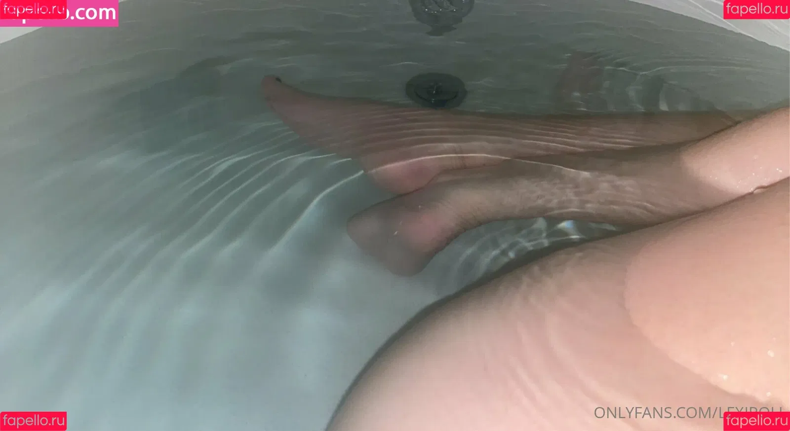 Lexi Poll ASMR Onlyfans Photo Gallery 