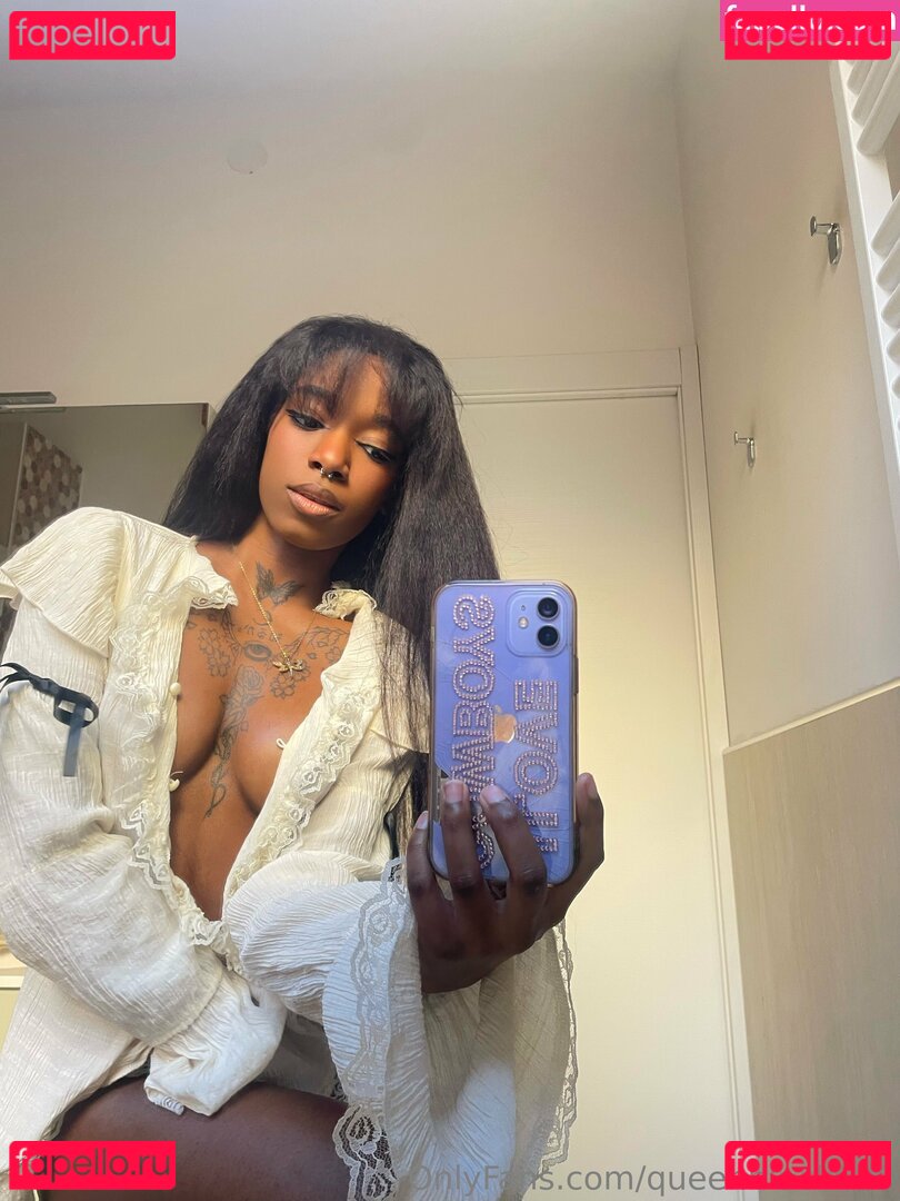 queenblack339 / queenblack699 Nude Onlyfans Photo 18