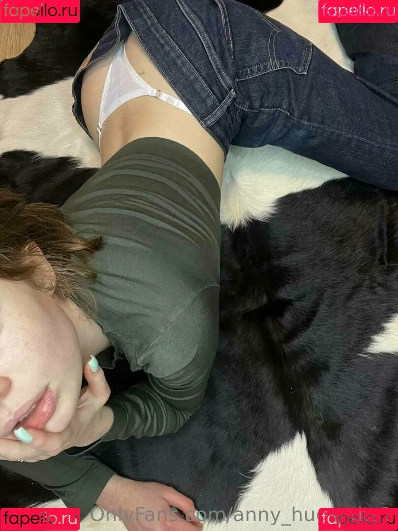 anny_huge_tits1 Onlyfans Photo Gallery 