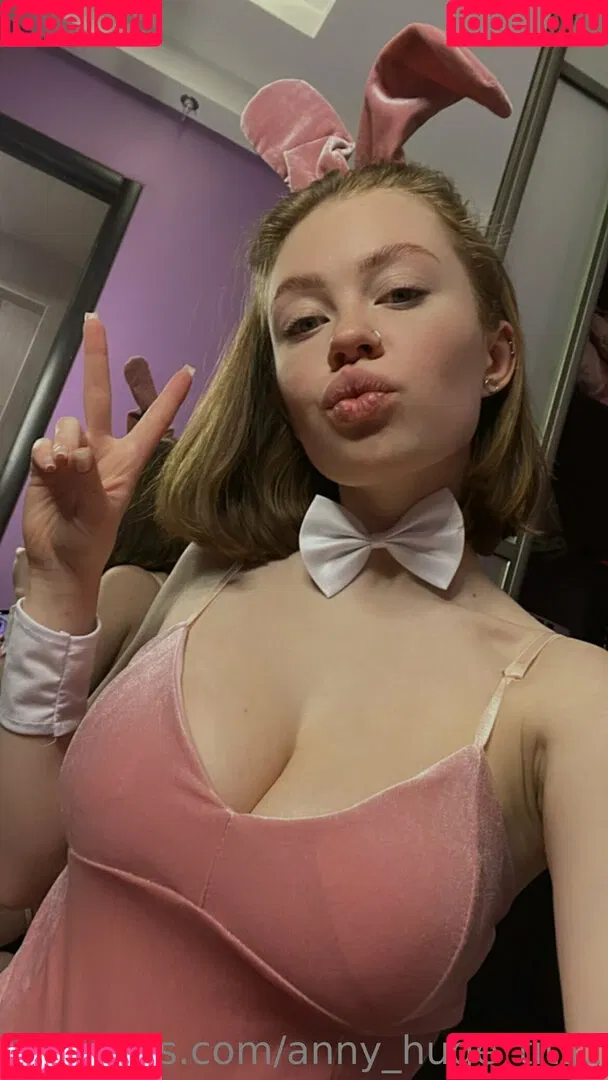 anny_huge_tits1 Onlyfans Photo Gallery 