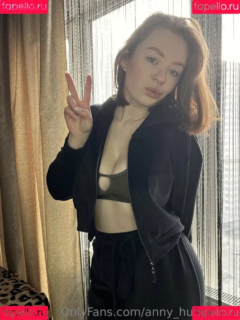 anny_huge_tits1 Onlyfans Photo Gallery 