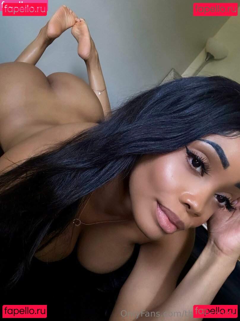 karmelkaykay Onlyfans Photo Gallery 