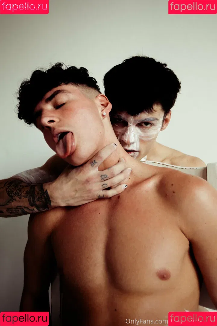 thezachclayton Onlyfans Photo Gallery 