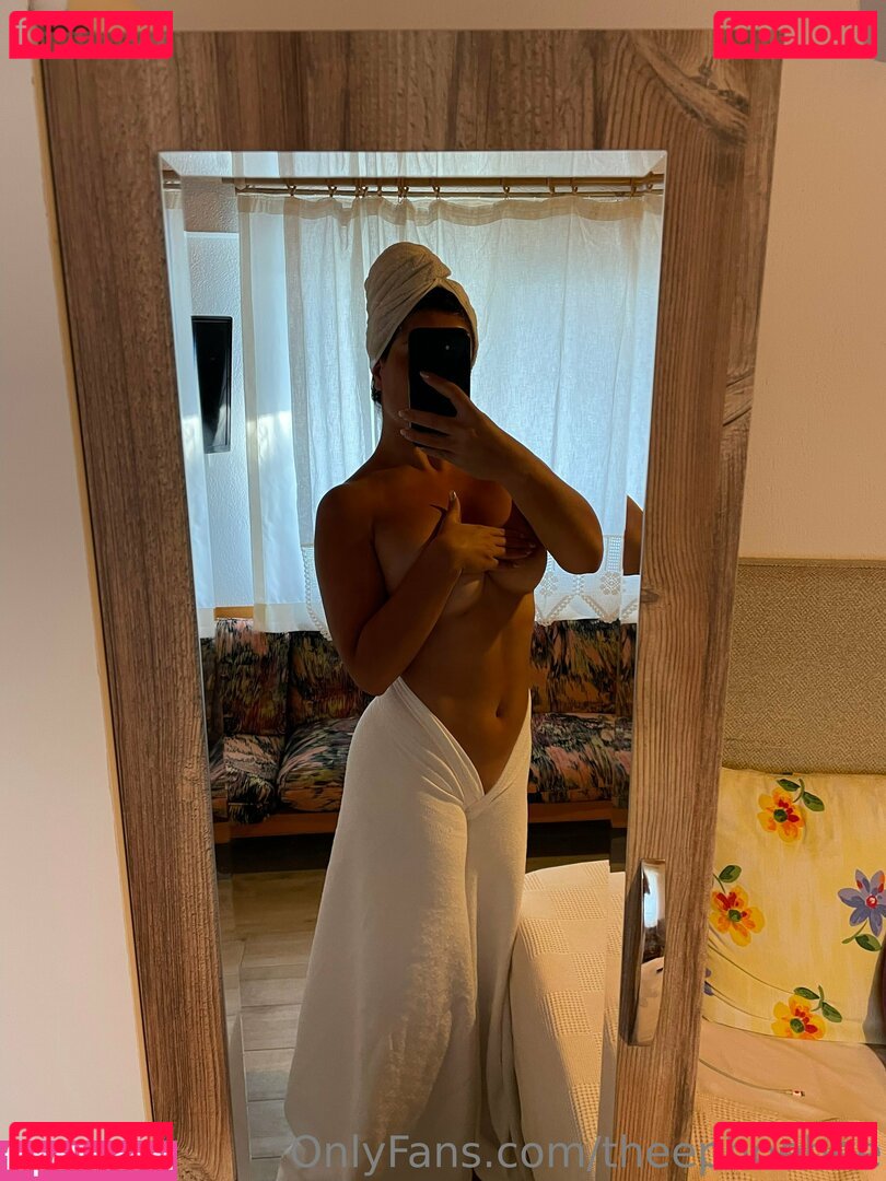 majarokavec / phoebefree Nude Onlyfans Photo 10