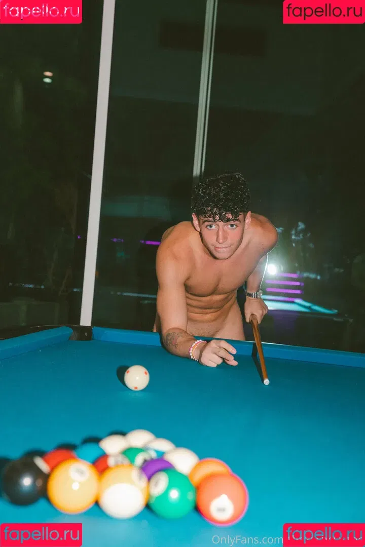 thezachclayton Onlyfans Photo Gallery 