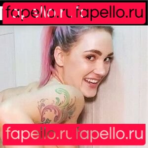 Hon3yxmilk / beevanian Onlyfans Photo Gallery 