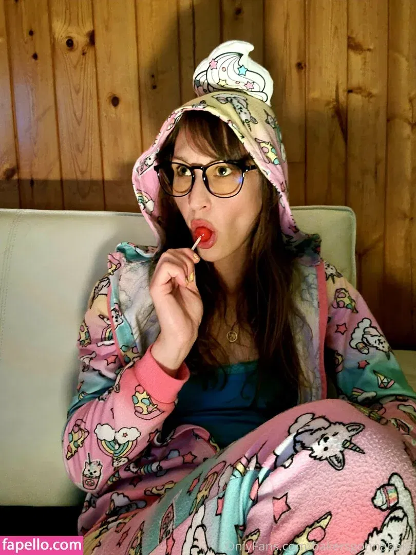 ava.luxe Onlyfans Photo Gallery 