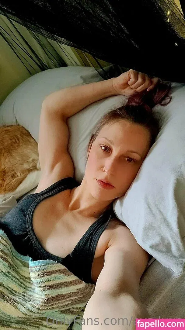 ava.luxe Onlyfans Photo Gallery 