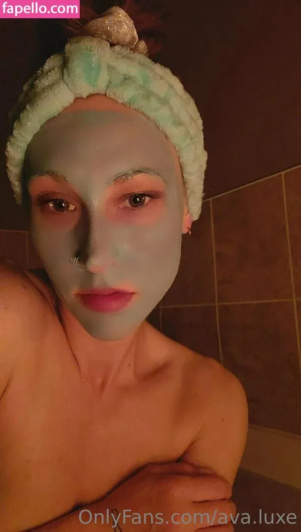ava.luxe Onlyfans Photo Gallery 
