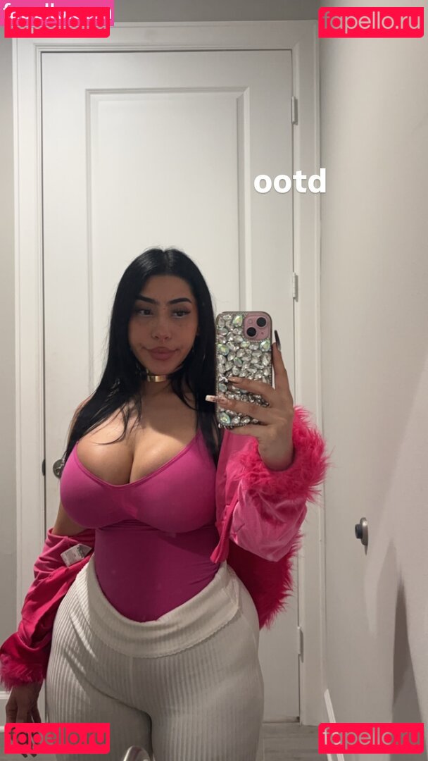 Itssarapr Nude Onlyfans Photo 56