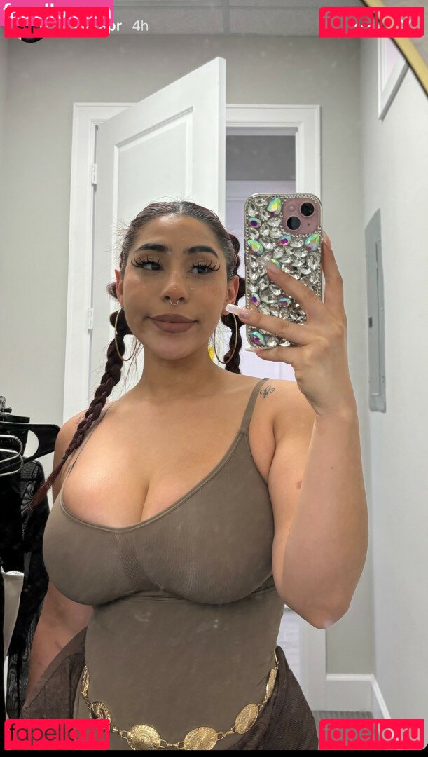 Itssarapr Nude Onlyfans Photo 36