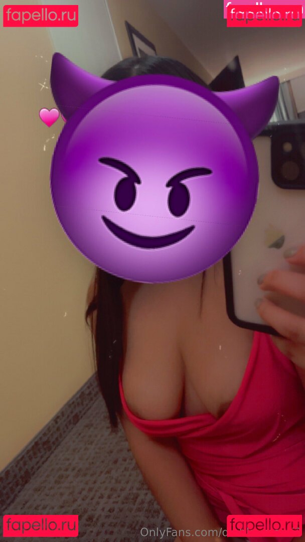 diablaxmami2 / lucyph3r_ Onlyfans Photo Gallery 