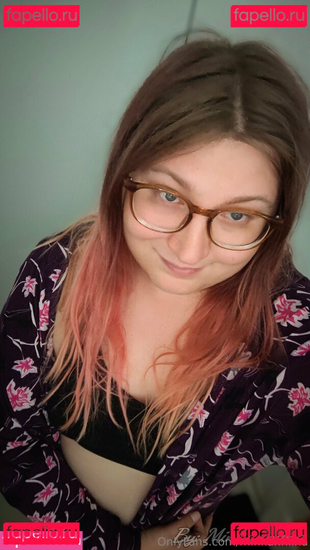 minkanniina Onlyfans Photo Gallery 