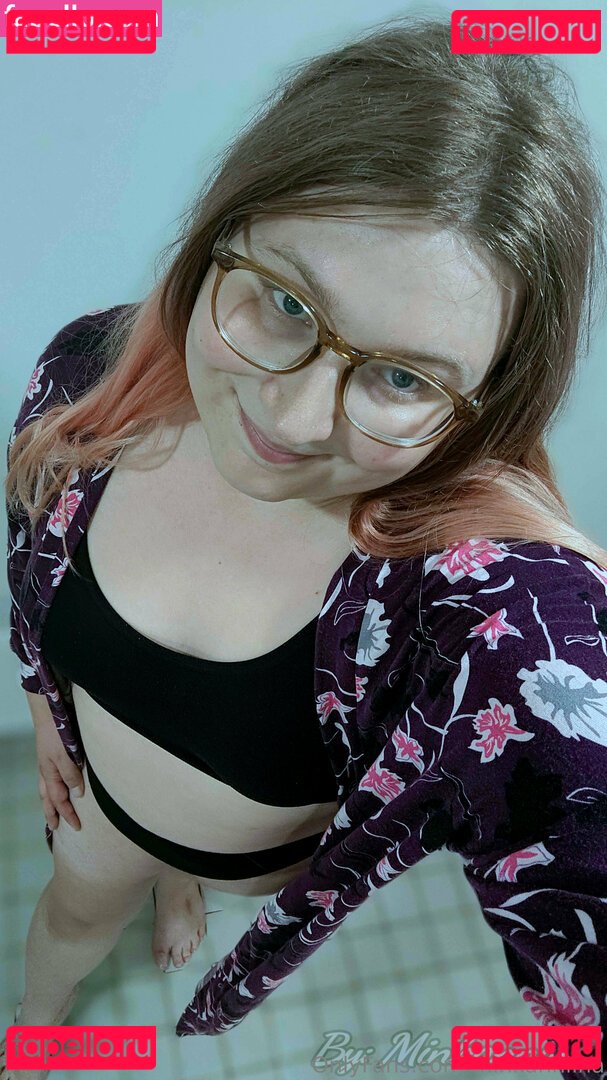 minkanniina Onlyfans Photo Gallery 