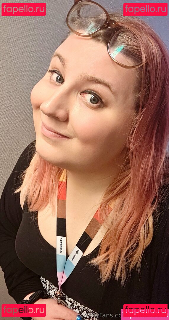 minkanniina Onlyfans Photo Gallery 