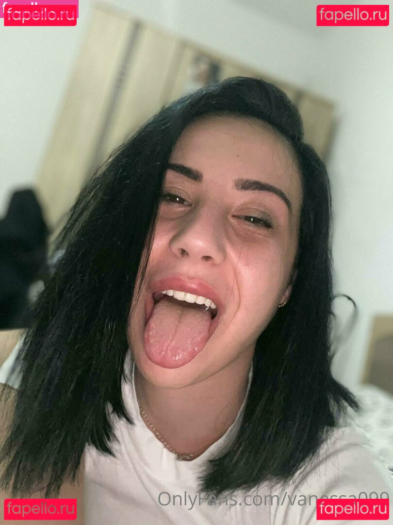 vanessa099 / vanessa99 Onlyfans Photo Gallery 