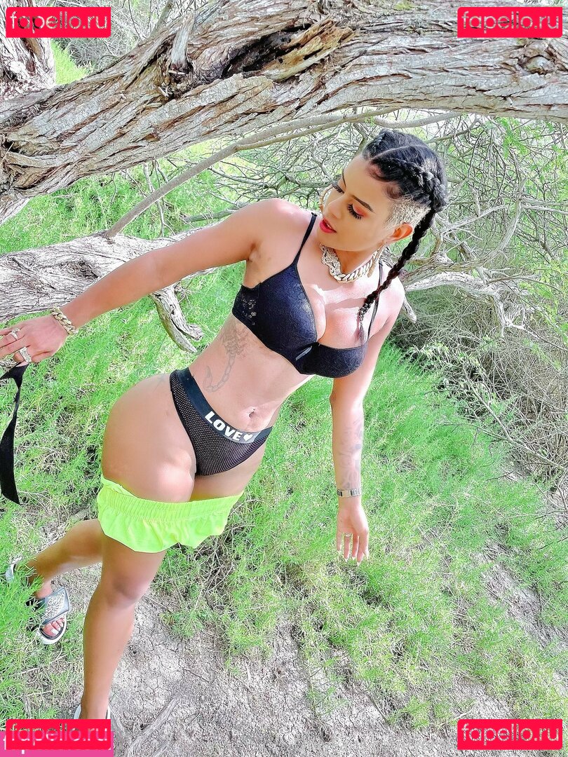 yeraldincom1 / yeraldincom1oficial Nude Onlyfans Photo 51