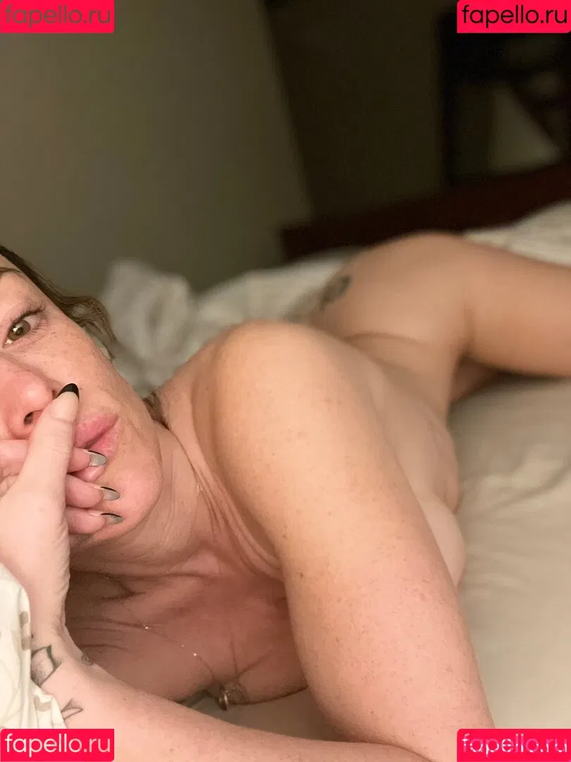 Lainey Griffin Onlyfans Photo Gallery 