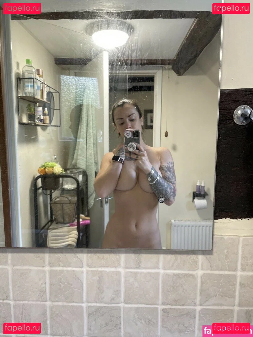 Lainey Griffin Onlyfans Photo Gallery 