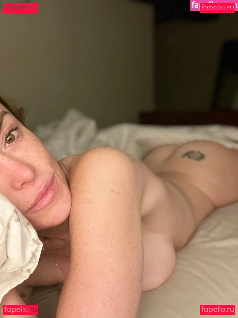 Lainey Griffin Onlyfans Photo Gallery 