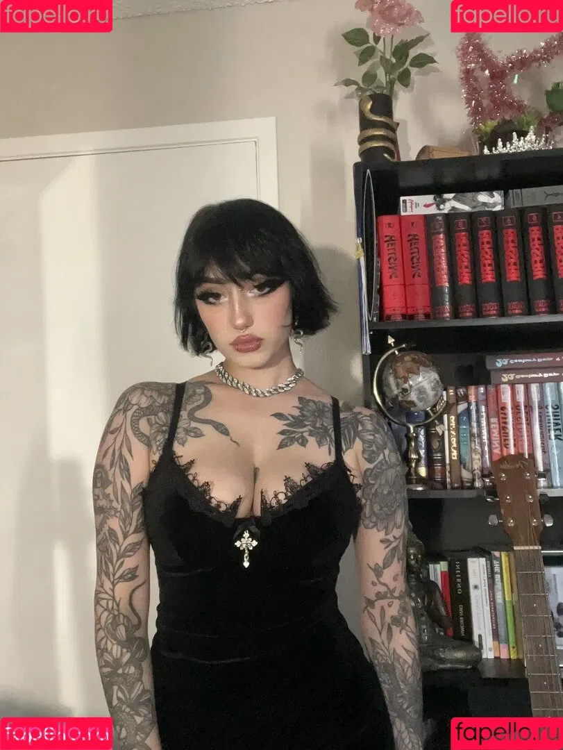 Redroomromance Onlyfans Photo Gallery 