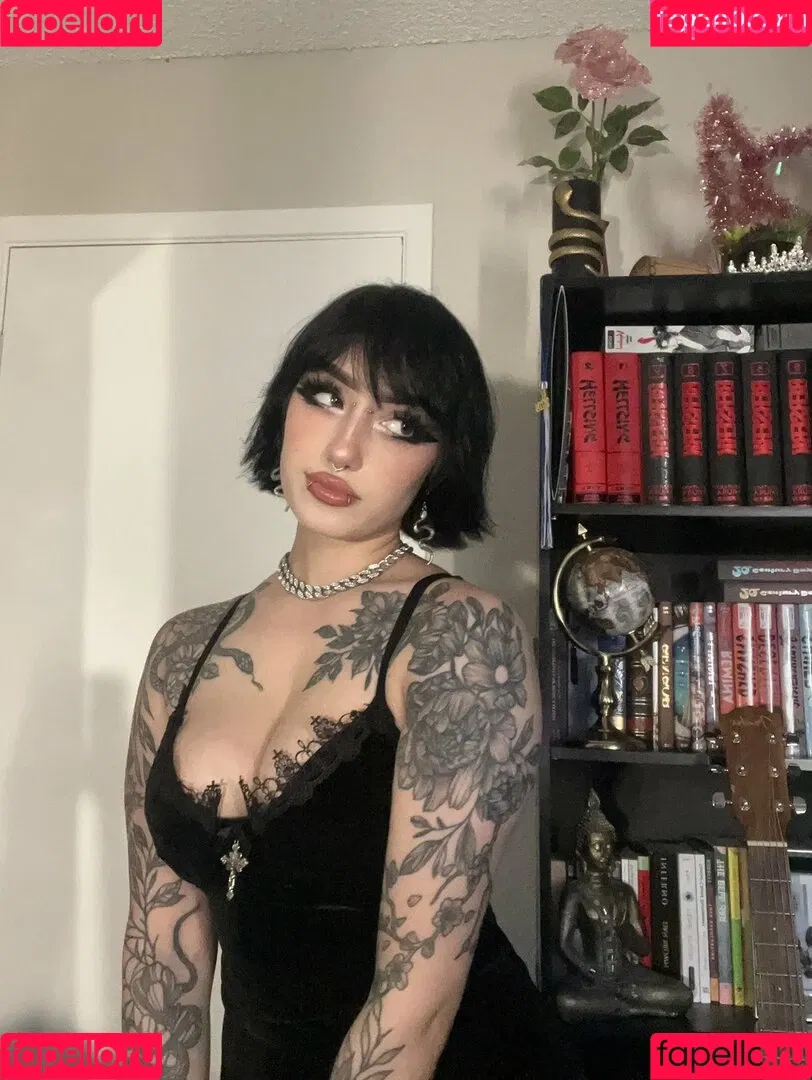 Redroomromance Onlyfans Photo Gallery 