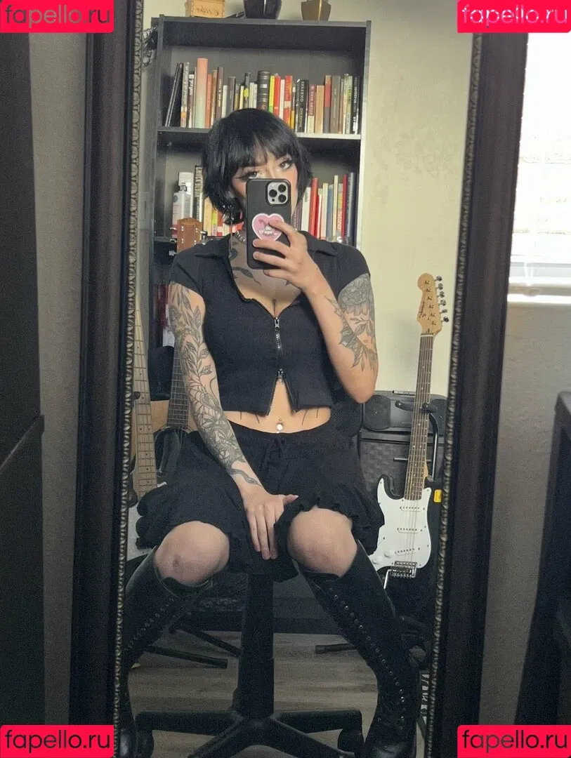 Redroomromance Onlyfans Photo Gallery 