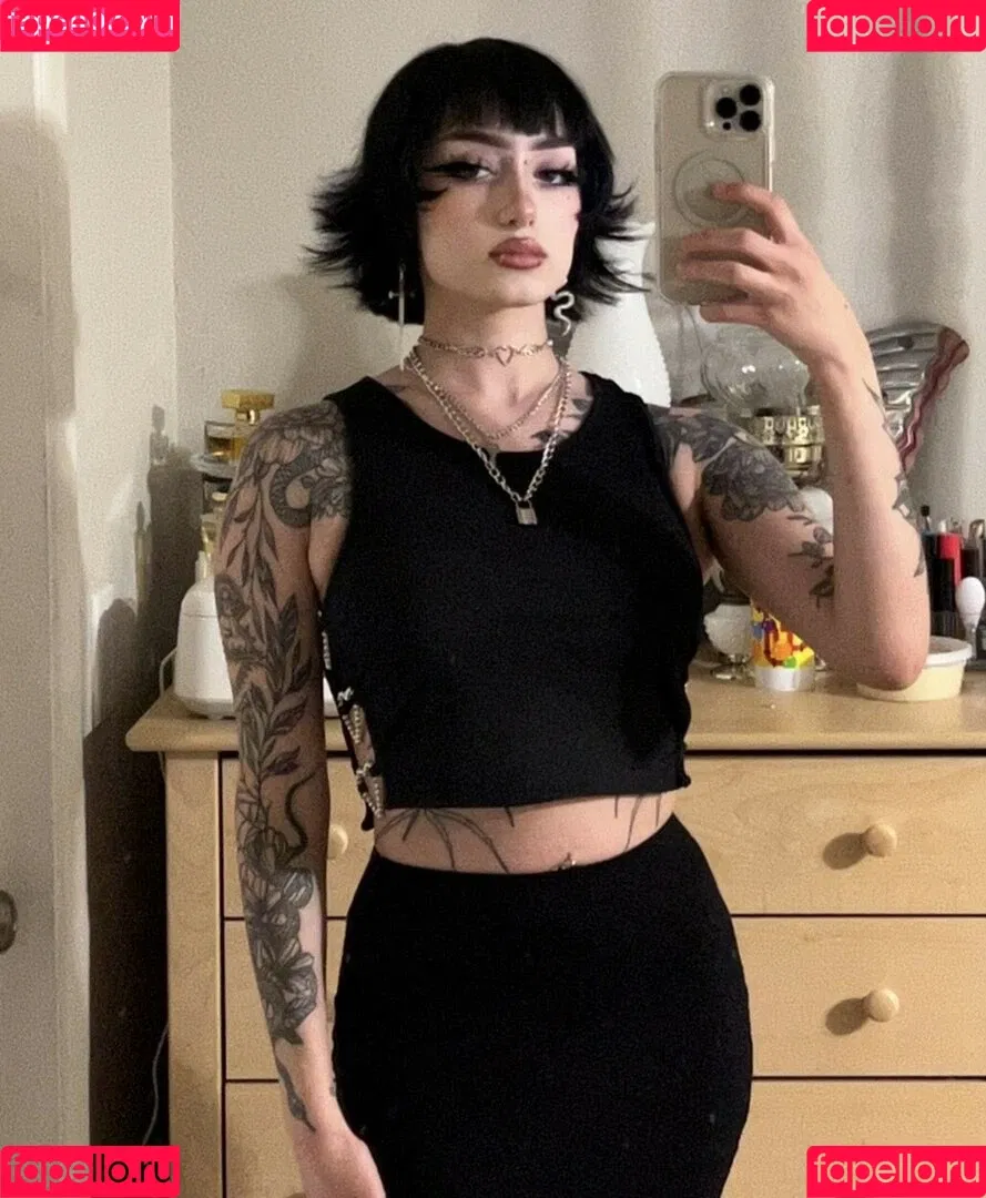 Redroomromance Onlyfans Photo Gallery 