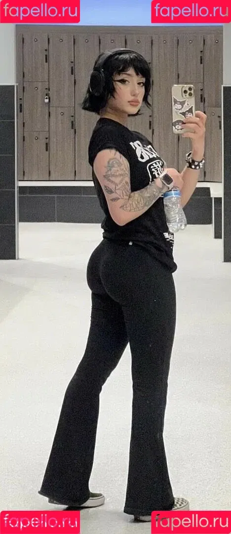 Redroomromance Onlyfans Photo Gallery 