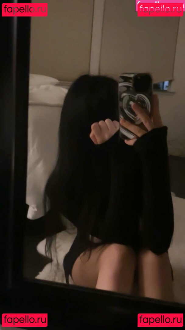 hystqrical / koemi / koemistudio / koemiyaa Onlyfans Photo Gallery 