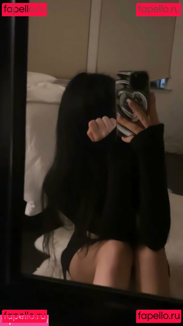 hystqrical / koemi / koemistudio / koemiyaa Nude Onlyfans Photo 19