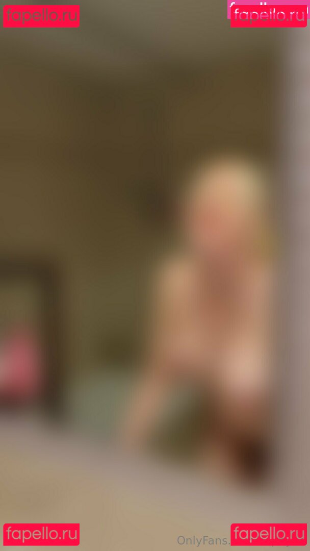 sophyna Nude Onlyfans Photo 5