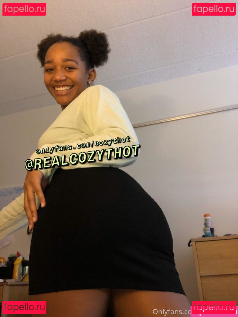 CozyThot / realc0zyth0t Onlyfans Photo Gallery 