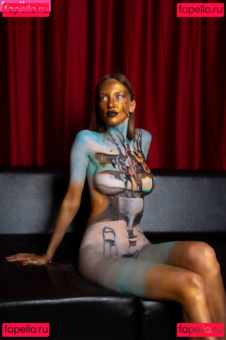 Vikos / Vikos.cocos / math_teachka Nude Onlyfans Photo 5