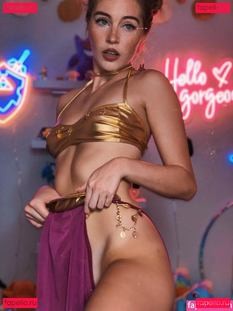 danielleboker Onlyfans Photo Gallery 