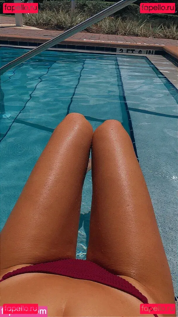 danielleboker Onlyfans Photo Gallery 