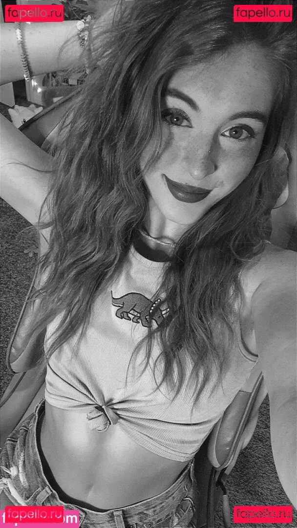 danielleboker Onlyfans Photo Gallery 