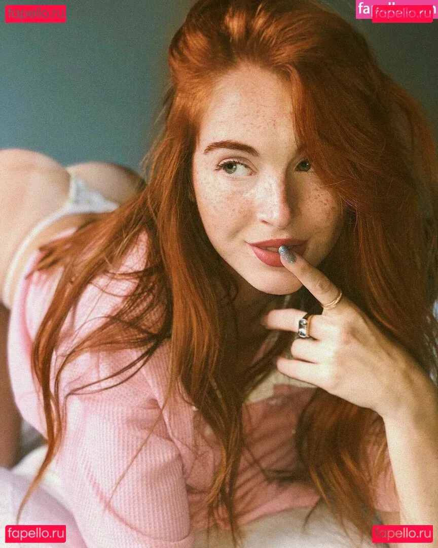 danielleboker Onlyfans Photo Gallery 