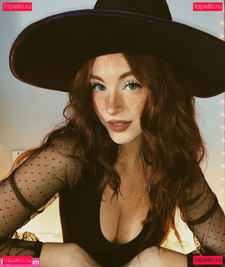 danielleboker Onlyfans Photo Gallery 