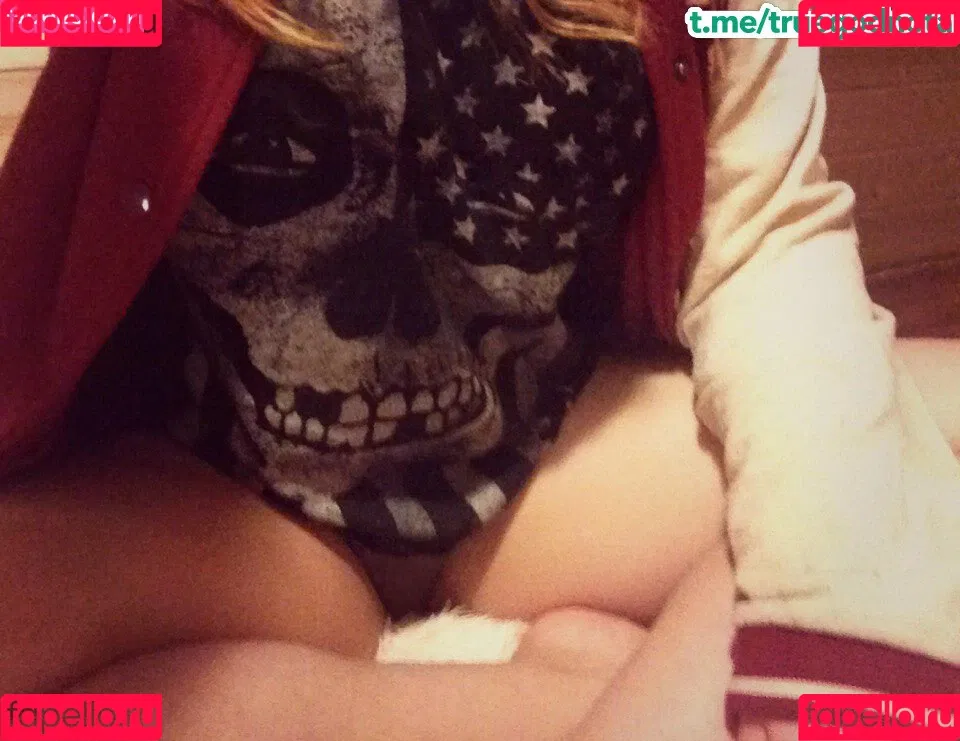 Nikachi Kotova Onlyfans Photo Gallery 