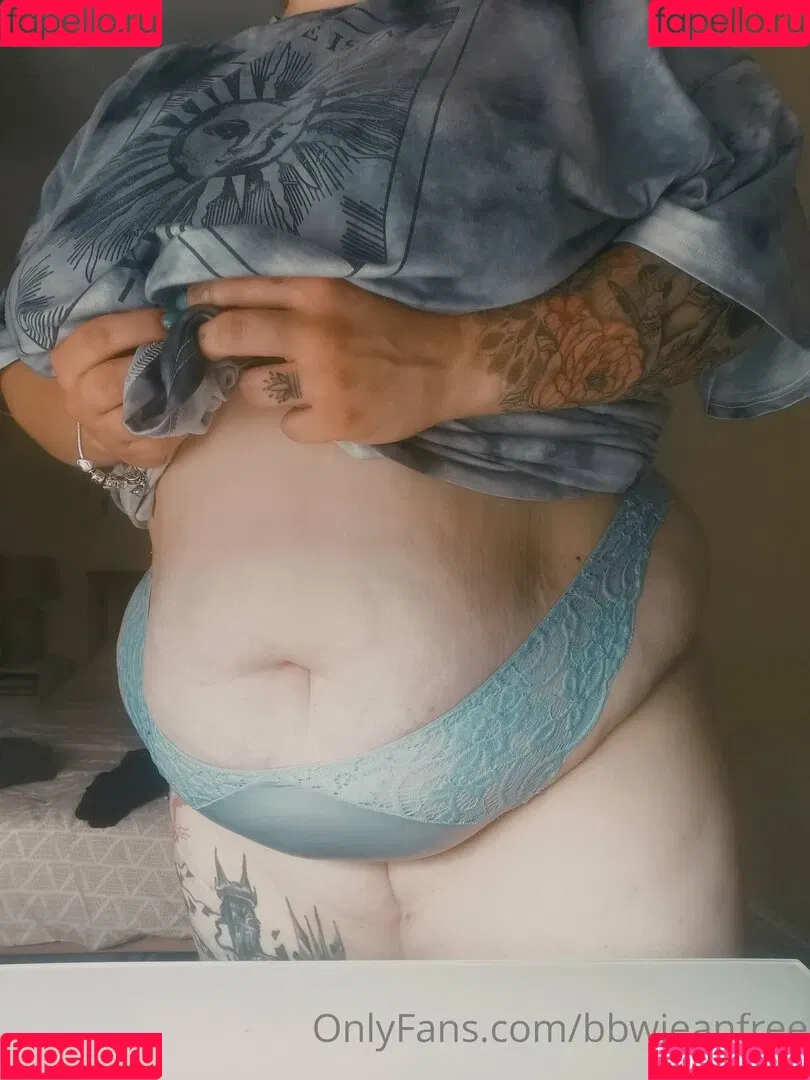 bbwjeanfree Onlyfans Photo Gallery 