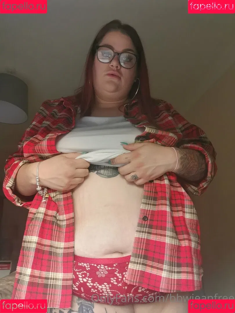 bbwjeanfree Onlyfans Photo Gallery 